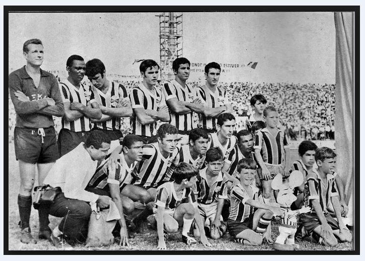 Arquivo:1969.09.28 - Grêmio 2 x 1 Santos - Foto.jpg