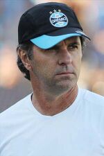 Luiz Carlos Saroli Treinador.jpg